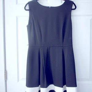 Calvin Klein Size 10 A-line Dress